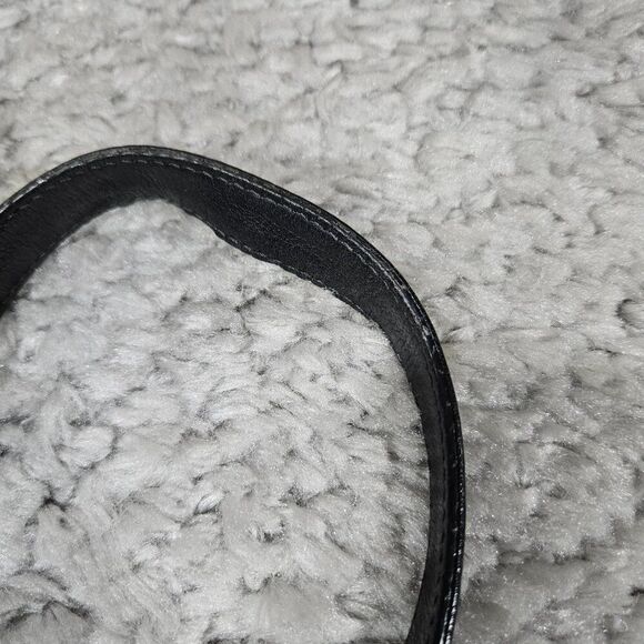 READ Alexander McQueen Leather Skull Padlock Zip Around Biker Bag Black - Picture 9 of 16